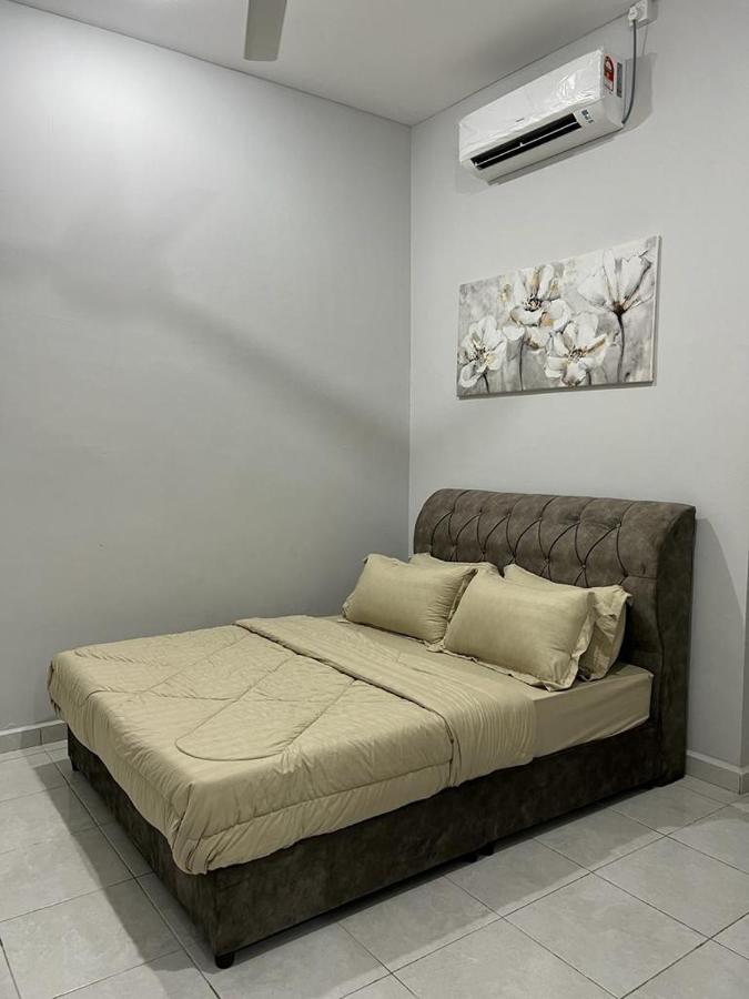 D'Sara Homestay Fully Furnished 3 Bedrooms All Aircond 2 Miles Centre Chukai Экстерьер фото