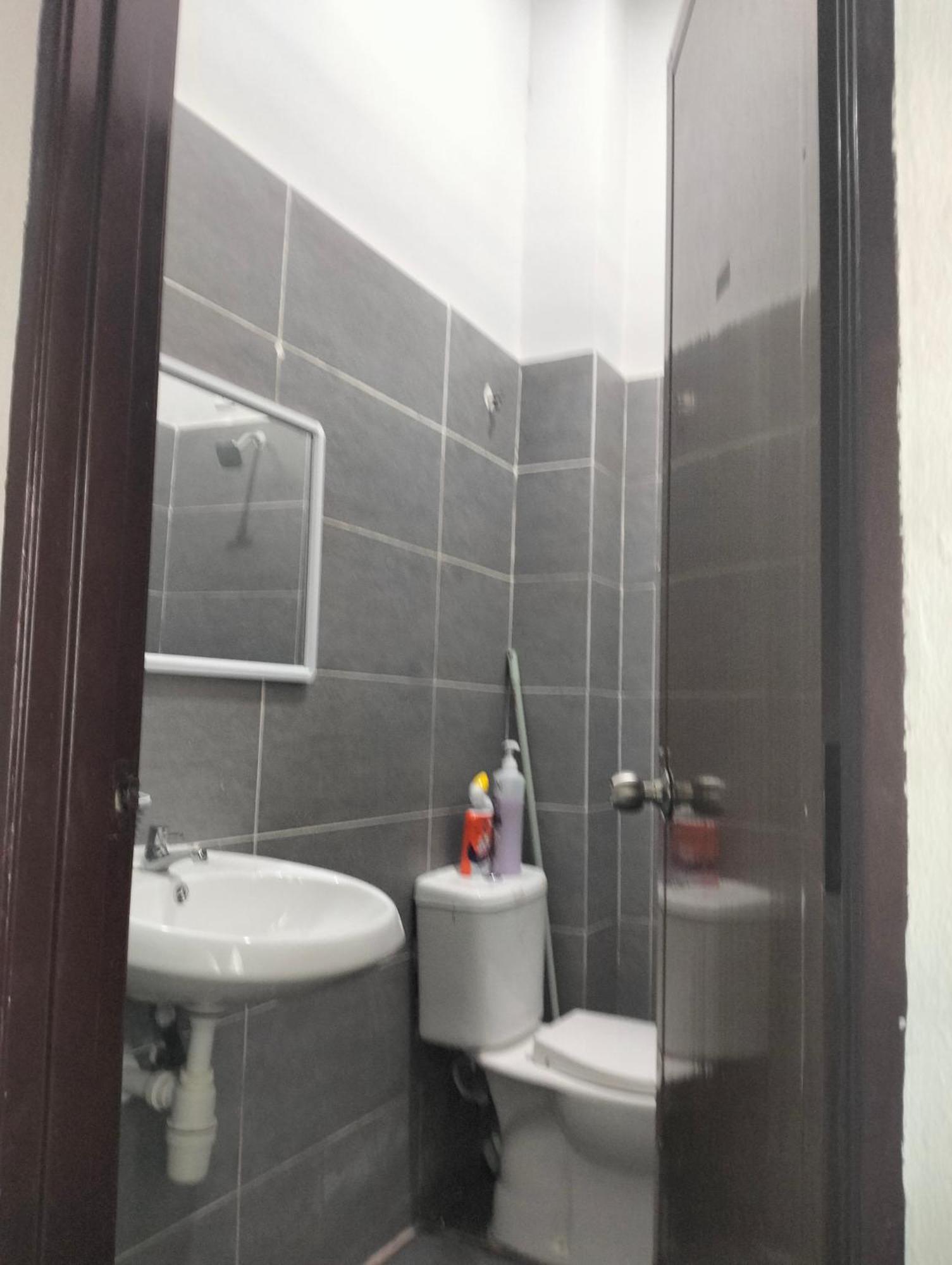 D'Sara Homestay Fully Furnished 3 Bedrooms All Aircond 2 Miles Centre Chukai Экстерьер фото